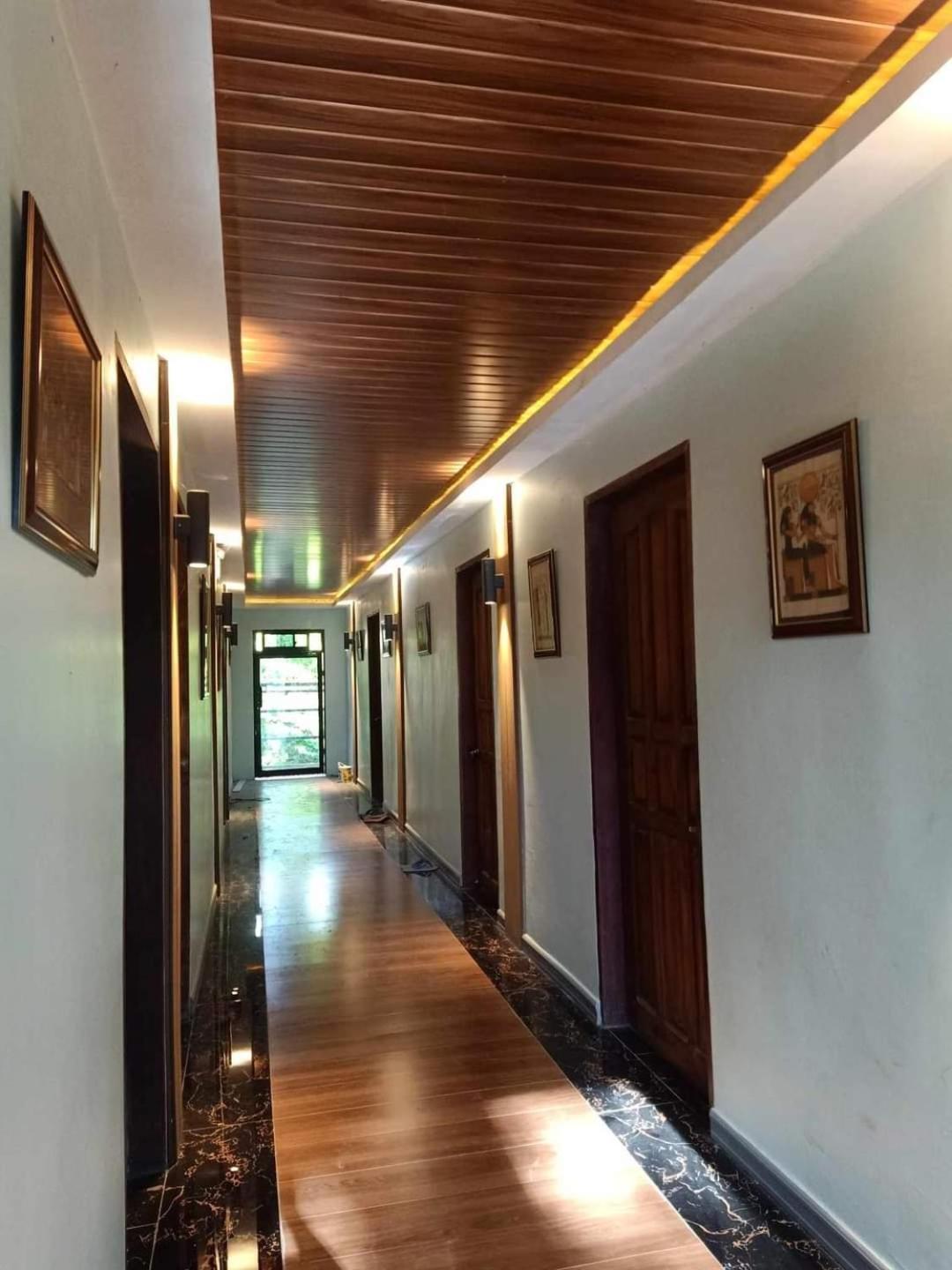 Gbu Loboc River Guesthouse Esterno foto