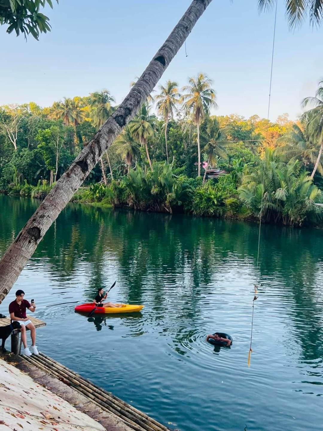 Gbu Loboc River Guesthouse Esterno foto